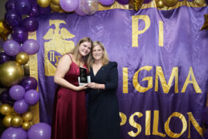 Nicole Vydra – Carthage College