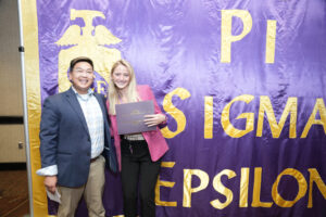 Elle Samples – University of Northern Iowa